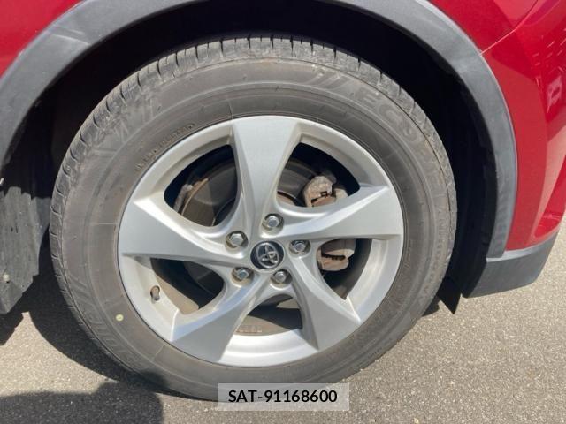 Toyota C-HR 2017-10 8779743-6