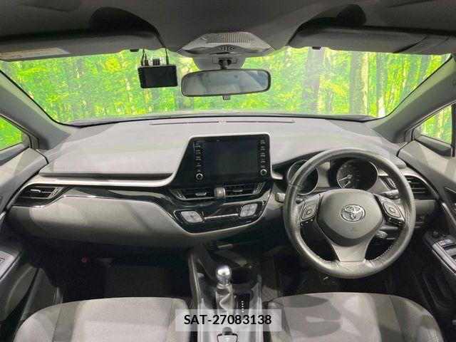Toyota C-HR 2020-04 8779739-1
