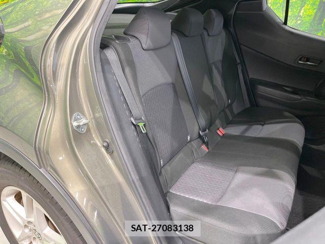 Toyota C-HR 2020-04 8779739-8