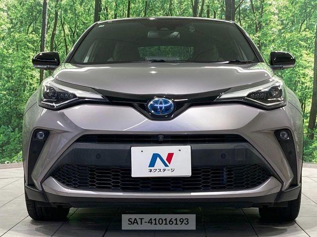 Toyota C-HR 2021-01 8795479-13
