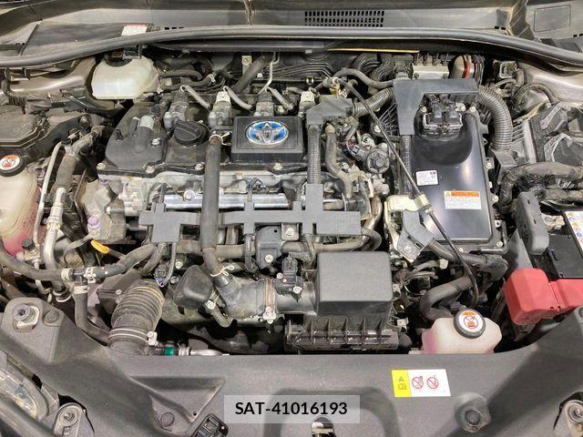 Toyota C-HR 2021-01 8795479-17