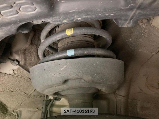 Toyota C-HR 2021-01 8795479-19
