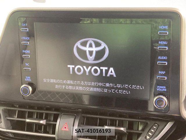 Toyota C-HR 2021-01 8795479-2