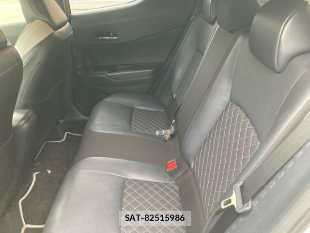 Toyota C-HR 2019-05 8795483-9