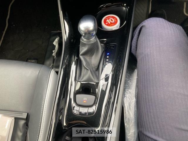 Toyota C-HR 2019-05 8795483-18