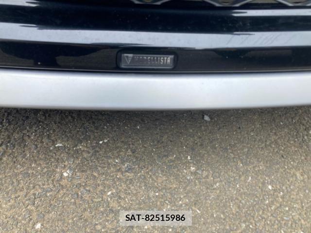 Toyota C-HR 2019-05 8795483-3