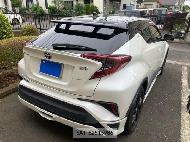 Toyota C-HR 2019-05 8795483-6