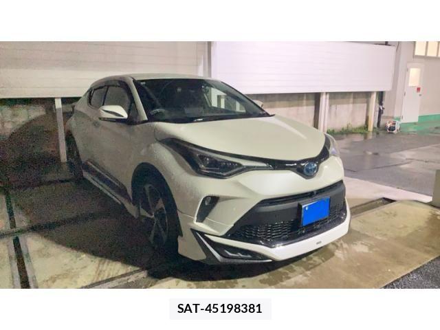 Toyota C-HR 2020-12 8795480-1