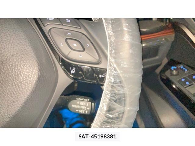 Toyota C-HR 2020-12 8795480-20