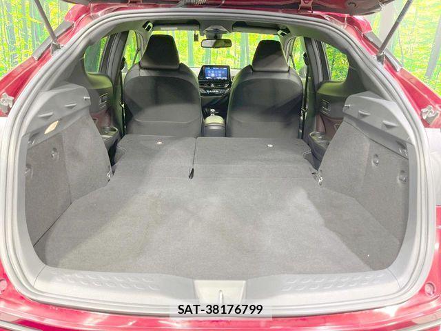 Toyota C-HR 2019-06 8795481-9