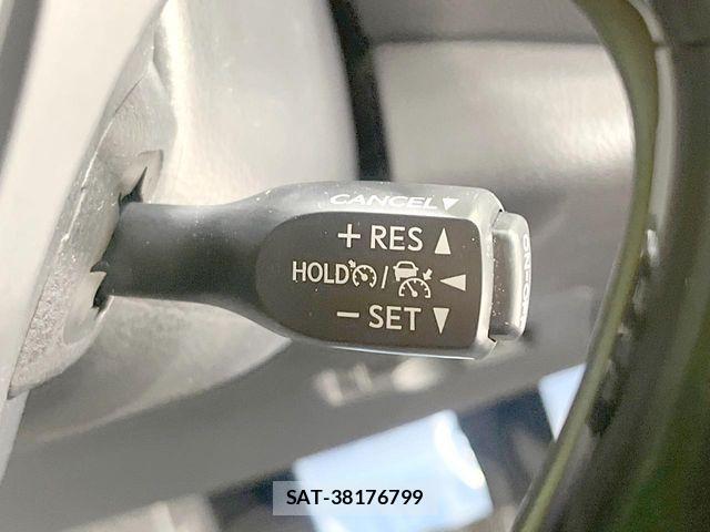 Toyota C-HR 2019-06 8795481-5