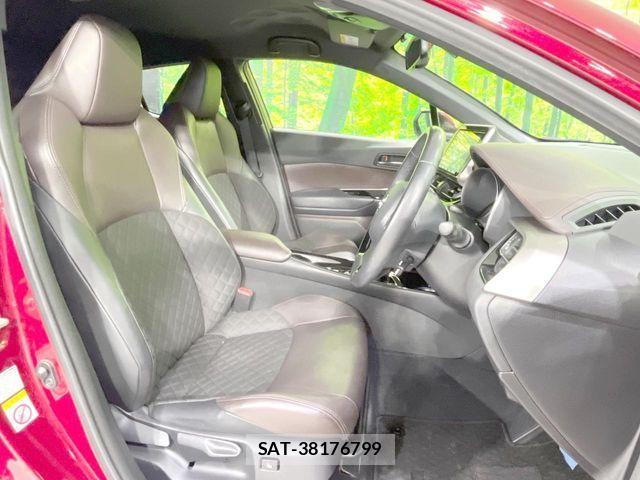 Toyota C-HR 2019-06 8795481-7