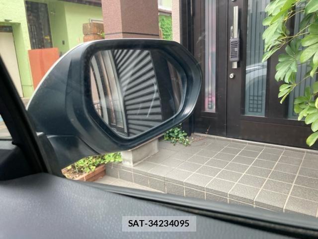 Toyota C-HR 2019-02 8795485-16