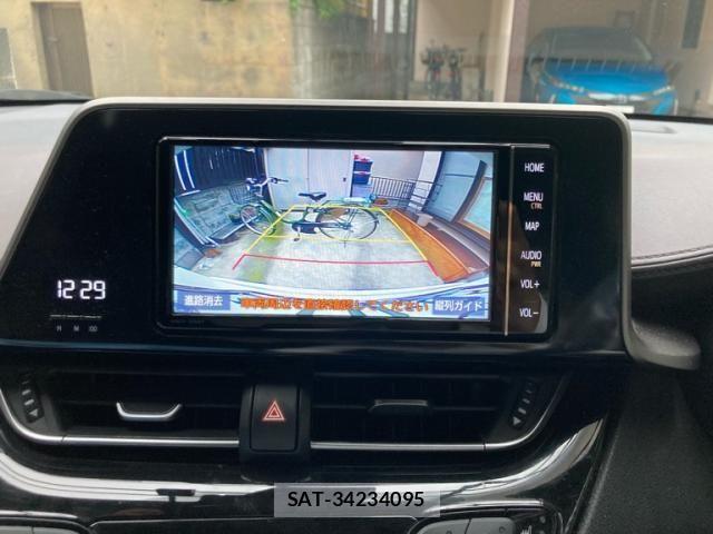 Toyota C-HR 2019-02 8795485-21