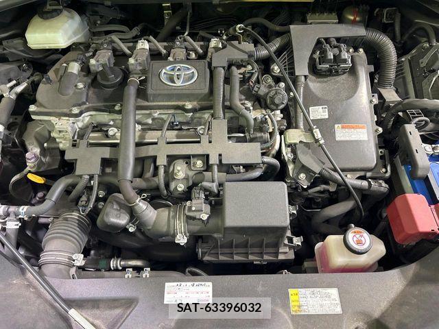 Toyota C-HR 2017-02 8795484-17