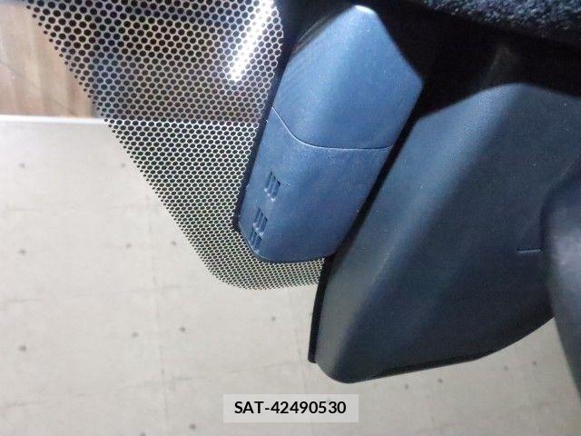 Toyota C-HR 2017-02 8795486-13