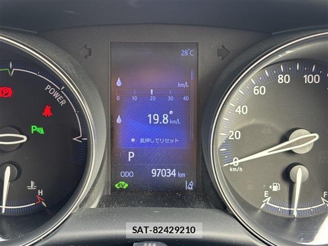 Toyota C-HR 2019-09 8828218-9