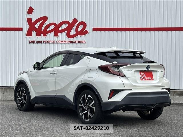 Toyota C-HR 2019-09 8828218-1