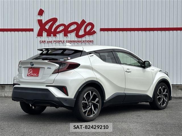 Toyota C-HR 2019-09 8828218-2