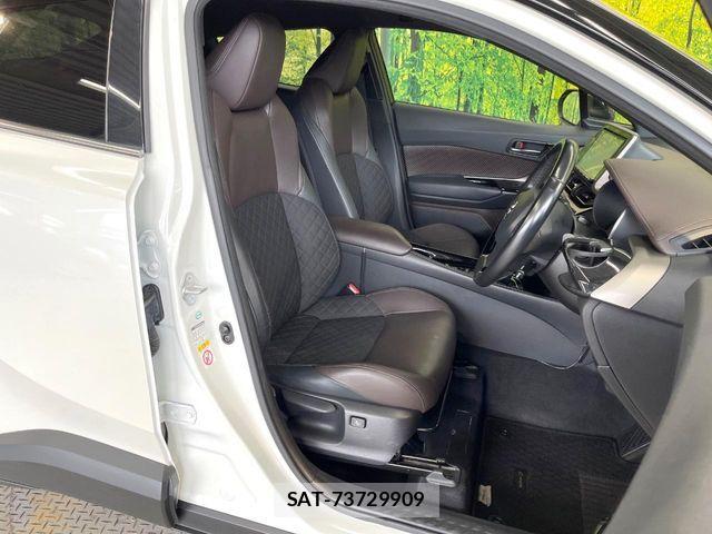 Toyota C-HR 2017-11 8828217-7