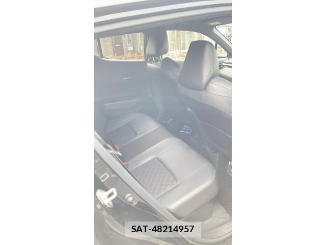 Toyota C-HR 2021-03 8828214-10