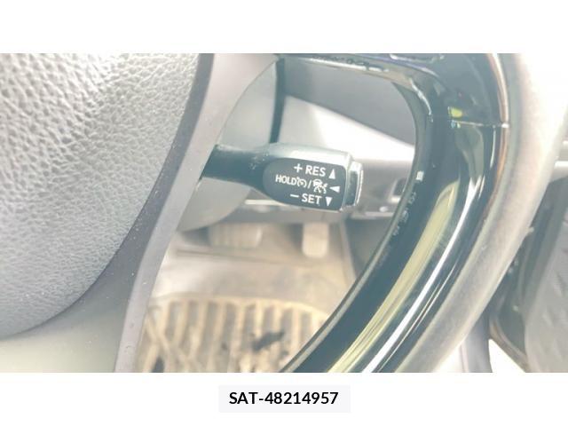 Toyota C-HR 2021-03 8828214-13