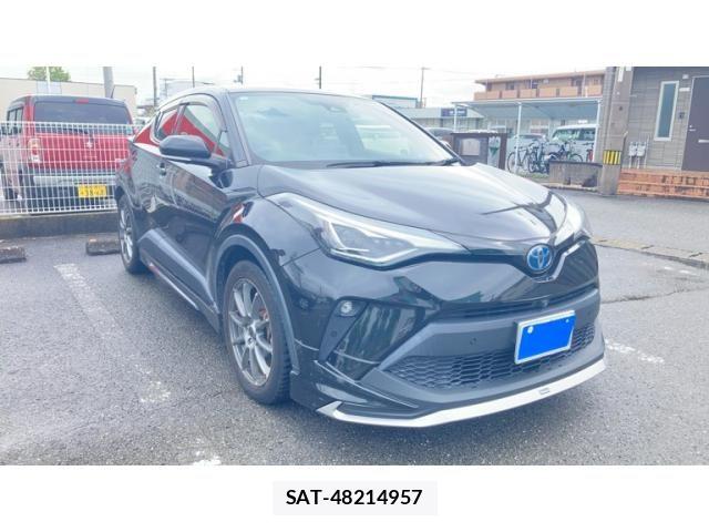 Toyota C-HR 2021-03 8828214-1