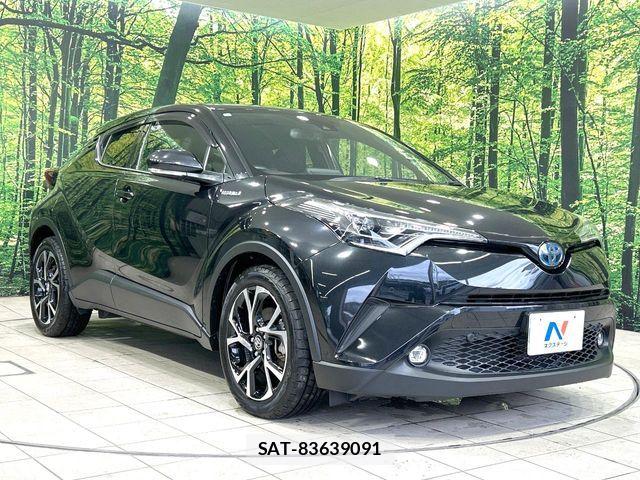 Toyota C-HR 2018-05 8828216-16