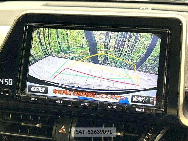 Toyota C-HR 2018-05 8828216-2