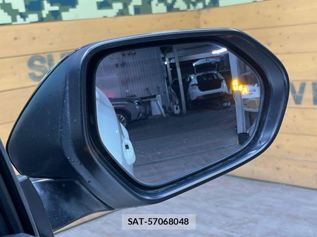 Toyota C-HR 2018-08 8848455-6