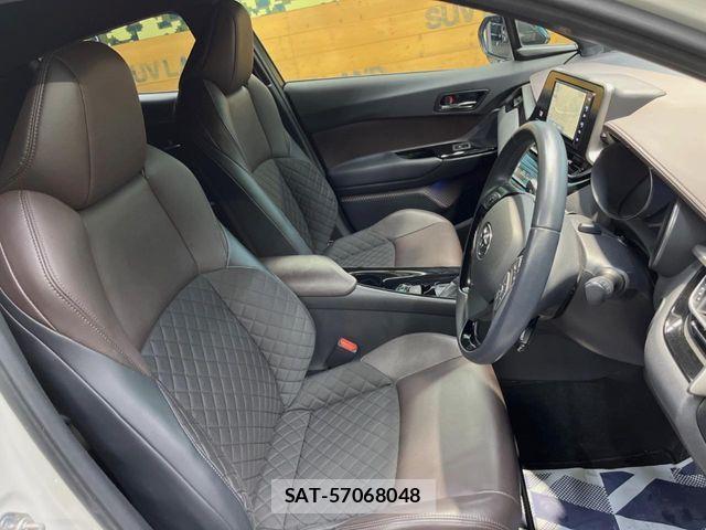 Toyota C-HR 2018-08 8848455-7