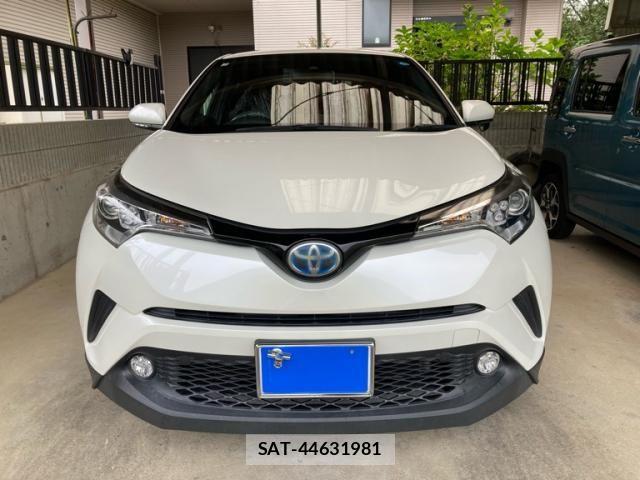Toyota C-HR 2017-03 8848461-1