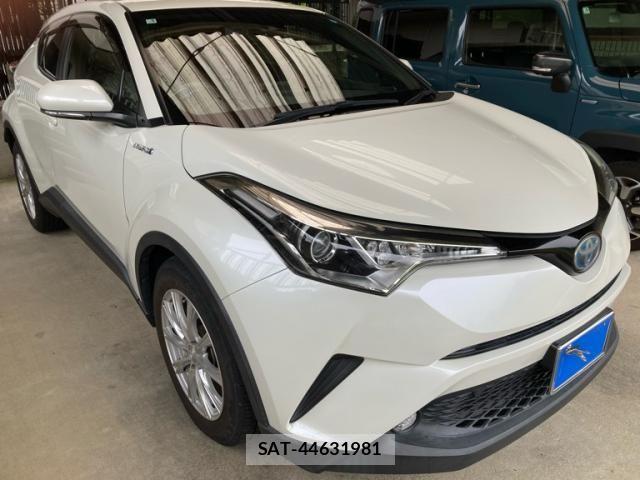 Toyota C-HR 2017-03 8848461-2