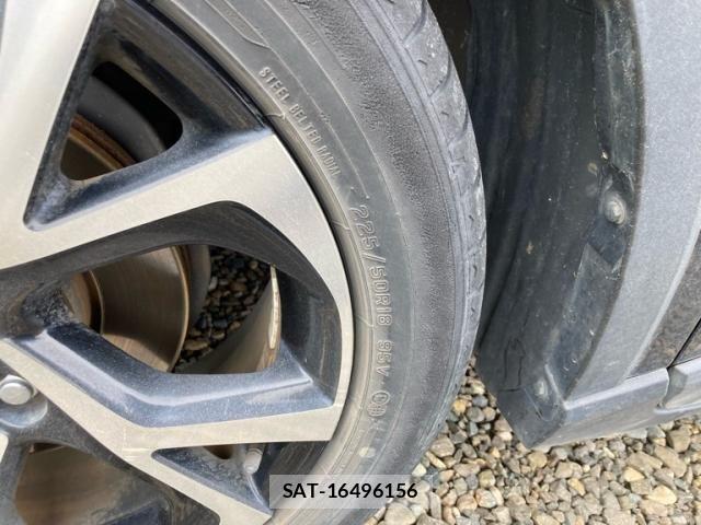 Toyota C-HR 2017-02 8848459-8