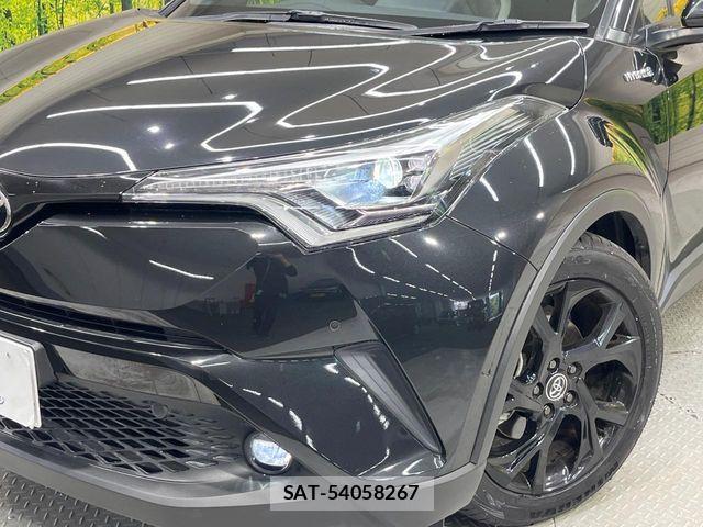 Toyota C-HR 2019-03 8848454-11