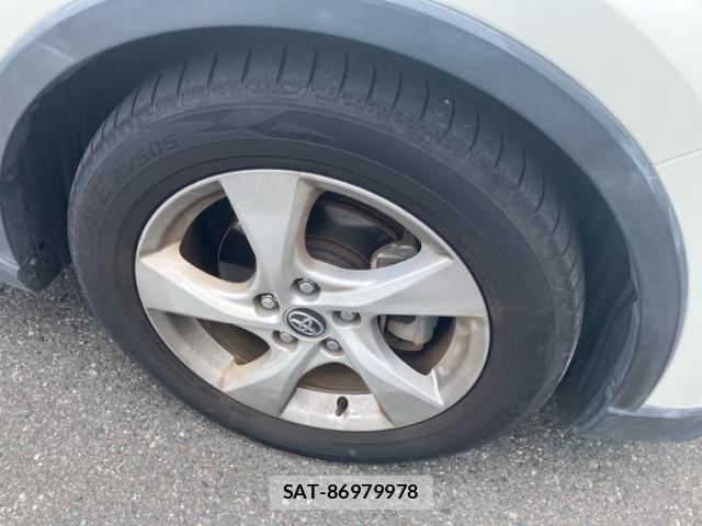 Toyota C-HR 2017-05 8848462-5