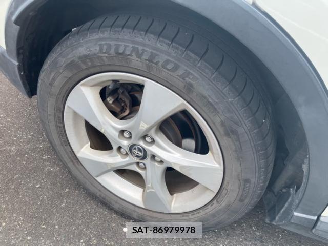 Toyota C-HR 2017-05 8848462-6