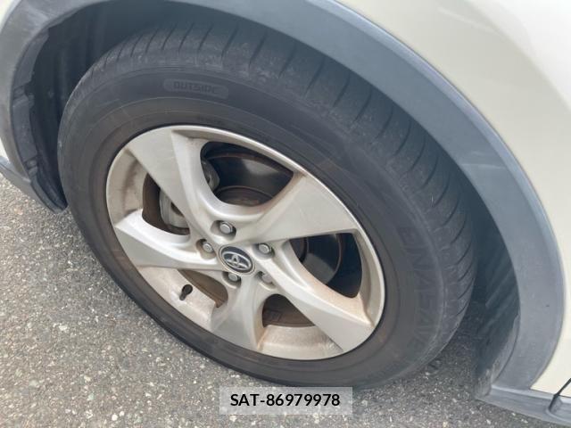 Toyota C-HR 2017-05 8848462-8