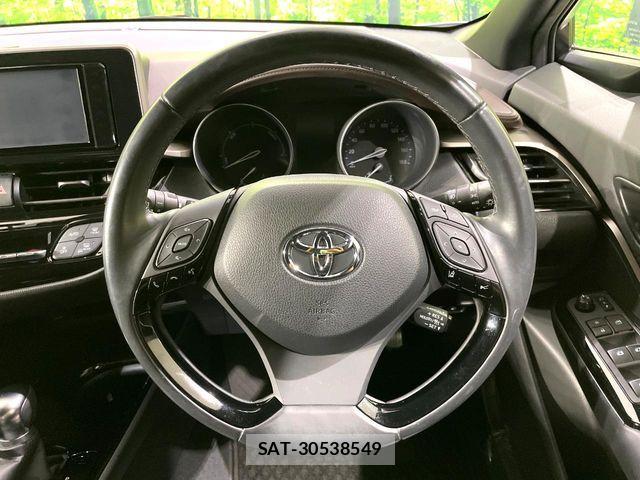 Toyota C-HR 2019-03 8870631-11