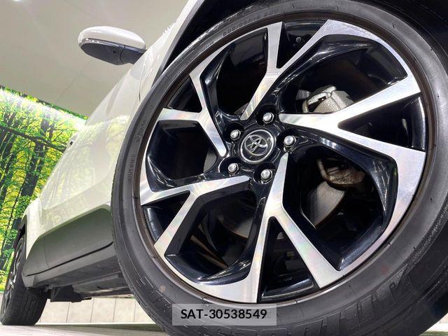 Toyota C-HR 2019-03 8870631-13