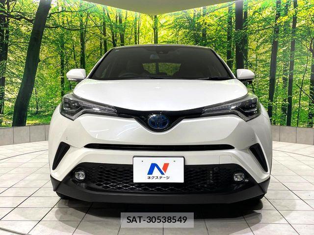 Toyota C-HR 2019-03 8870631-14