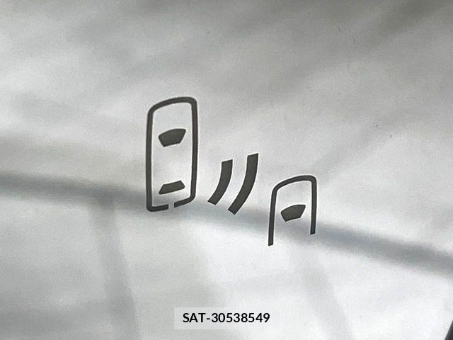 Toyota C-HR 2019-03 8870631-4