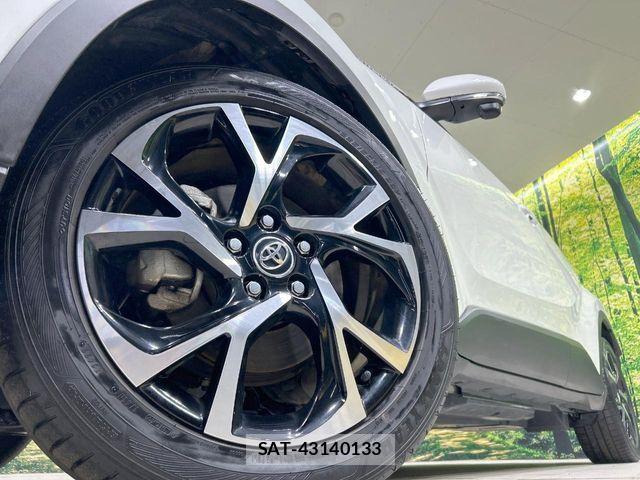Toyota C-HR 2018-09 8870630-12