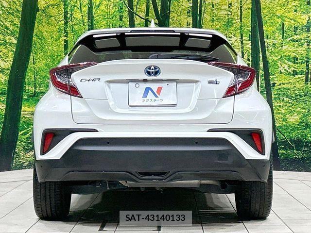 Toyota C-HR 2018-09 8870630-14