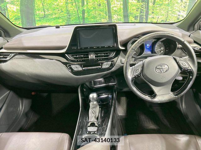 Toyota C-HR 2018-09 8870630-1