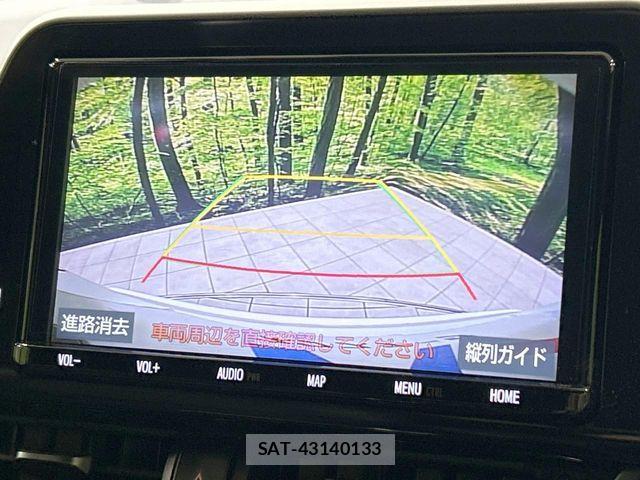Toyota C-HR 2018-09 8870630-3