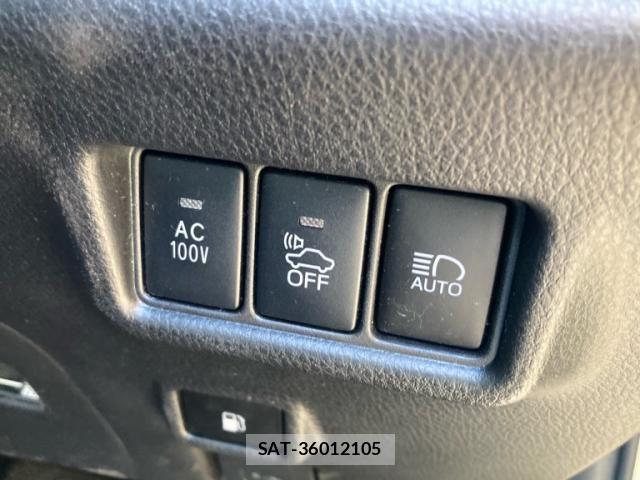Toyota C-HR 2017-01 8879079-16