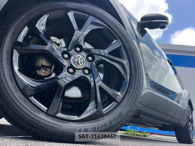 Toyota C-HR 2019-03 8879074-13