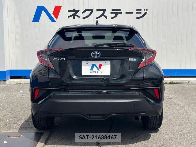 Toyota C-HR 2019-03 8879074-15