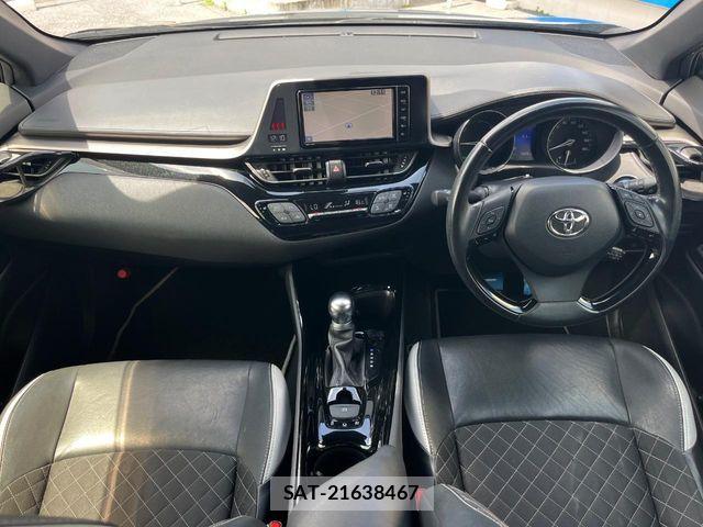 Toyota C-HR 2019-03 8879074-1